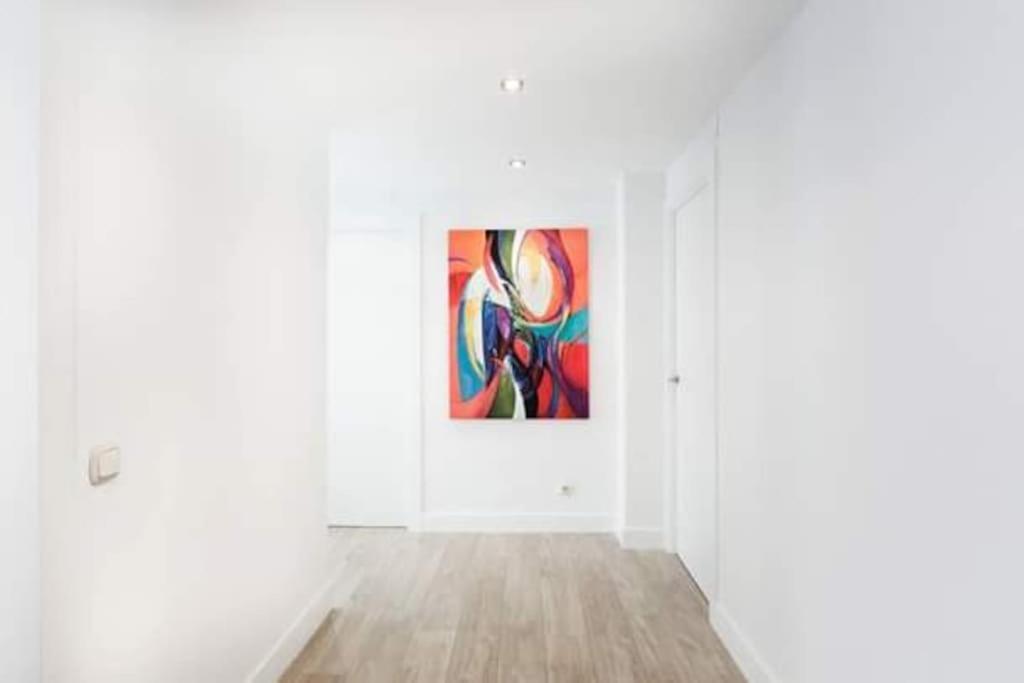 Acogedor Y Precioso Apartamento + Parking Privado Сан-Себастьян Экстерьер фото